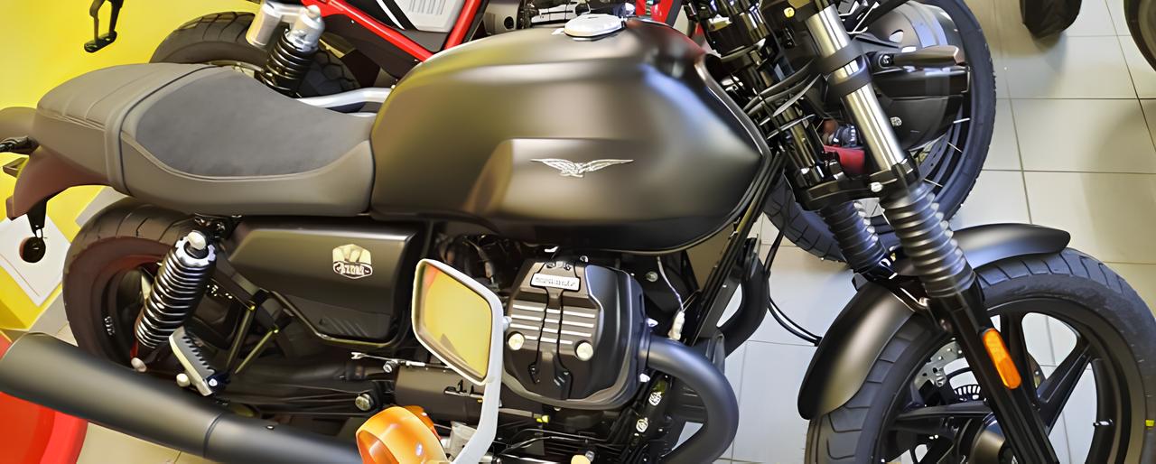 F&T Fahrzeug-Technik GmbH - Ihr Motorradhändler und Motorradwerkstatt in Freital, Dresden, Sachsen und deutschlandweit - V7 IV Stone